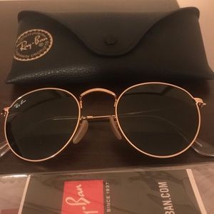 Ray-Ban Round Metal Sunglasses Size Small